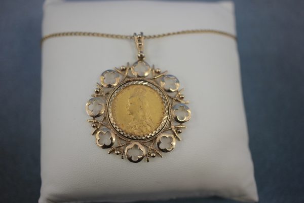 1889 Victorian Sovereign Necklace.