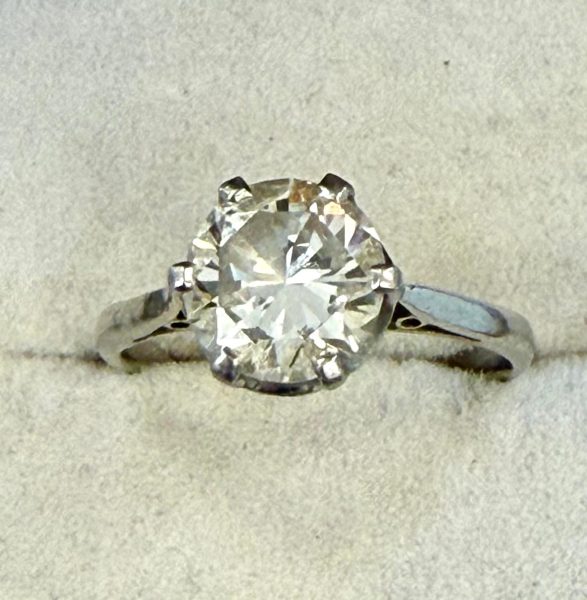 A Platinum Diamond Solitaire Dress Ring.